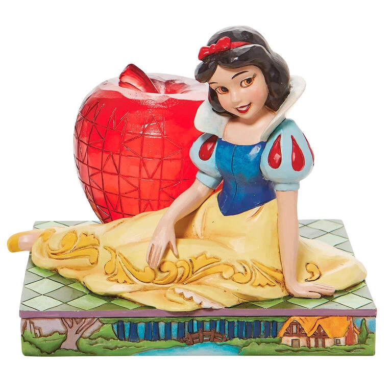 Enesco Jim Shore Disney Snow White And Apple Figurine, 4.8"